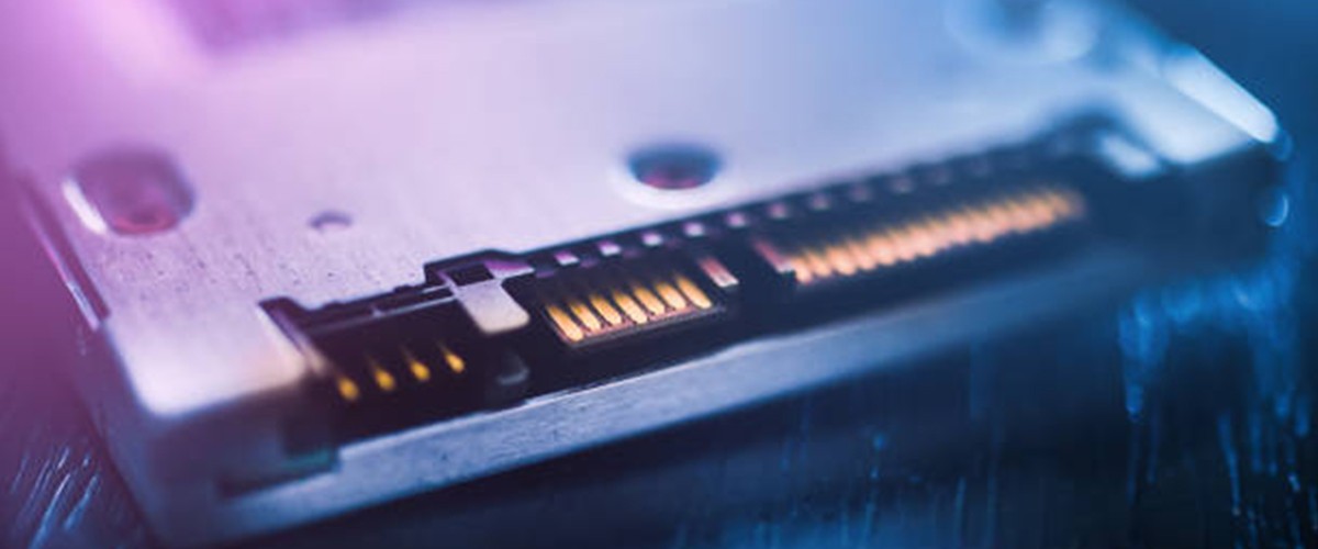 Key Factors to Consider When Choosing Storage Media for Local or Cloud Use